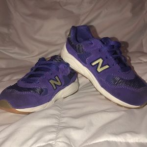 New Balance slightly worn Kids athletic Shoes